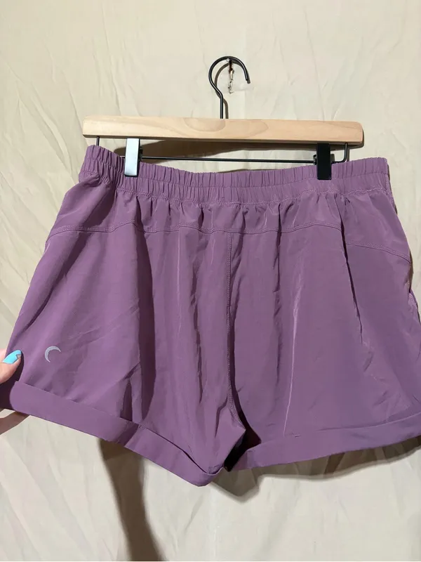 Zyia shorts - Image 2