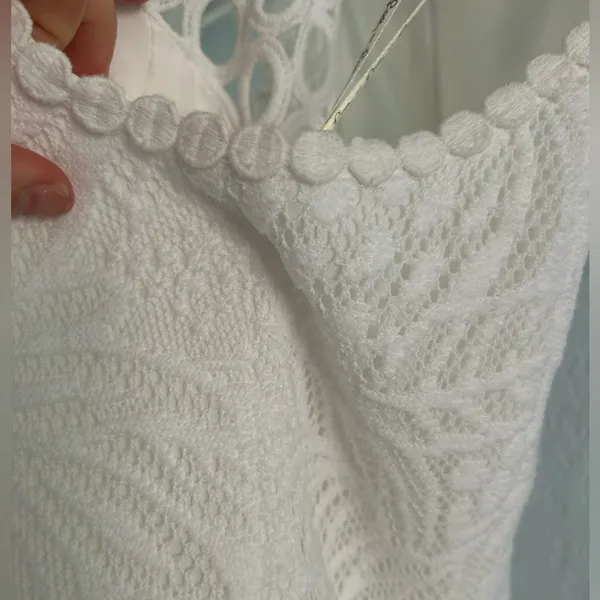 White Eyelet Lily Pulitzer Dress with pockets - Image 13