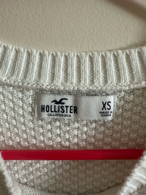 Hollister Sweater - Image 4