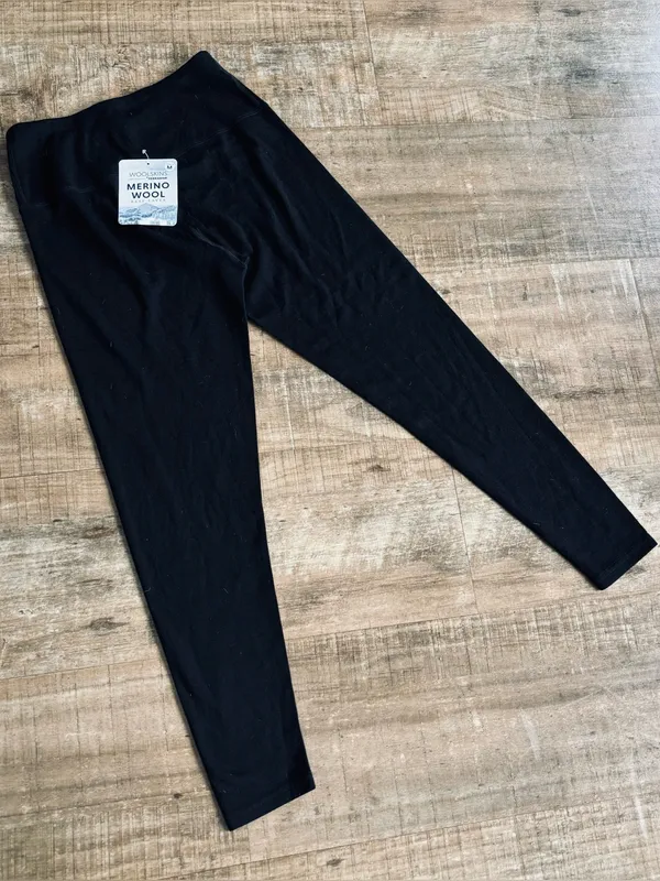 NWT women's Terramar Merino wool Woolskins black legging size medium - Image 3