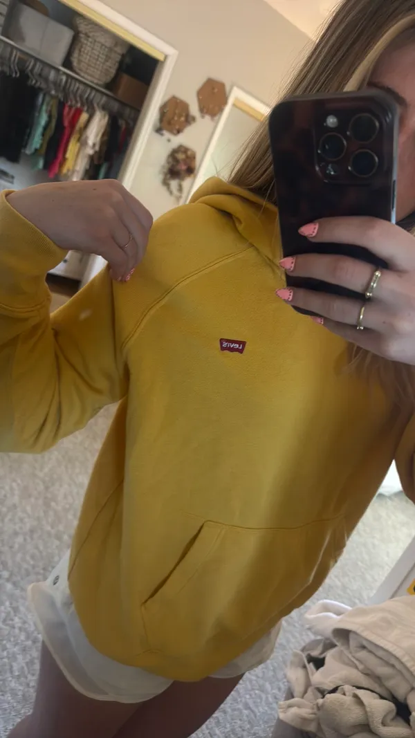 Levi’s Hoodie Sweatshirt - Image 2