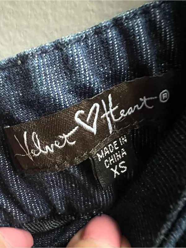 Velvet Heart Strapless Dark Denim Midi Dress Raw Hem Size XS - Image 4