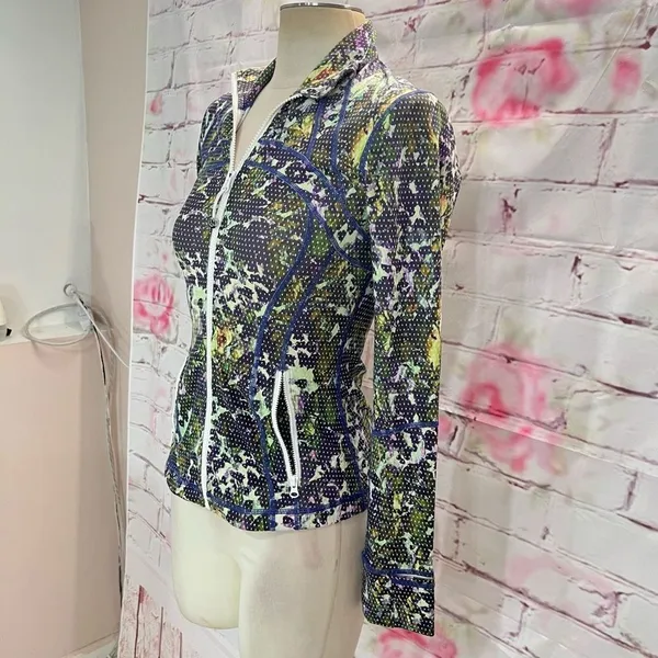 Lululemon Define Jacket Floral Sport White Multi size 4 - Image 7