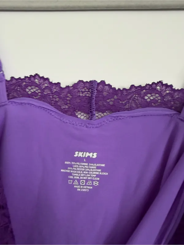 Skims Fits Everybody Corded Lace Cami Bodysuit - Image 3