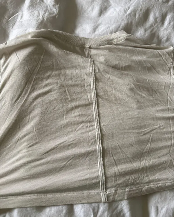 Lululemon Cropped Tee - Image 4