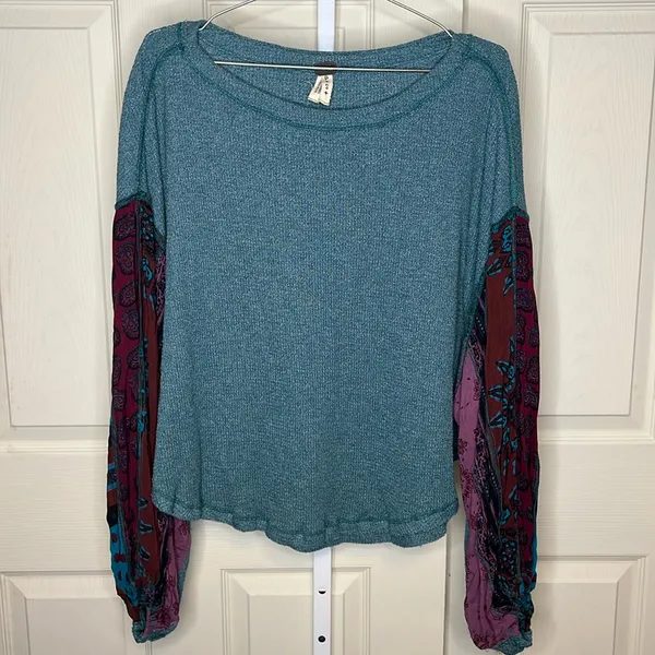 We The Free Oversized Waffle Knit Top Boho Patchwork Sleeves Sz S - Image 3
