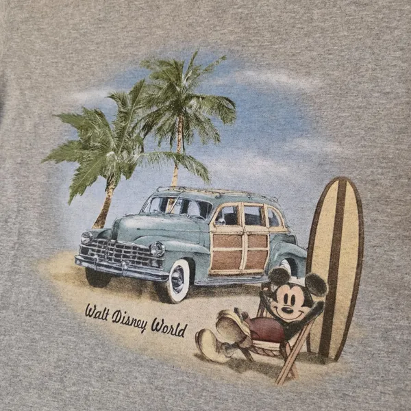Vintage Walt Disney World Mickey Mouse Vacation Beach Graphic T Shirt - Image 2