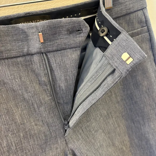 Banana Republic Sloan Pants‎ Size 12S Textured Blue - Image 5