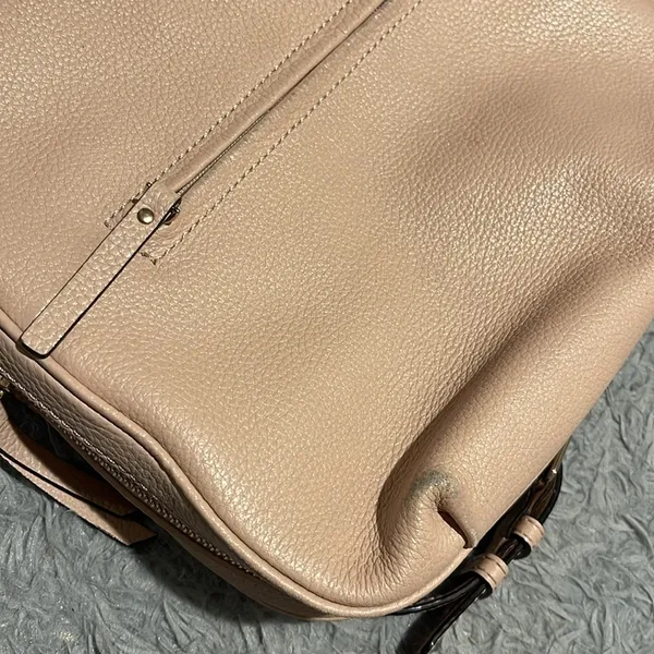Great Condition,  crossbody purse - Image 11