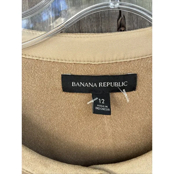 Banana Republic Womens Shirt Dress Tan Suede Short Sleeve Size 12 NWT - Image 3