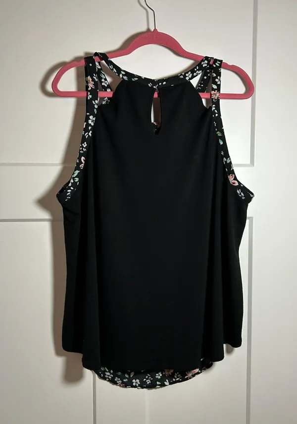 Torrid 2X  sleeveless top - Image 3