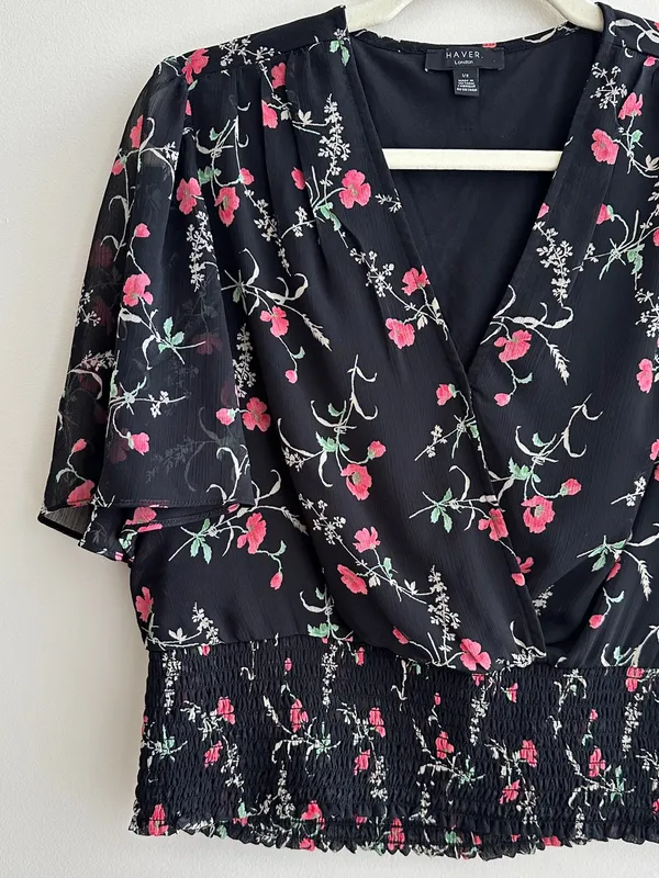 Haver London Smocked Waist Floral Flowy Blouse, Black/Pink, Size Large - Image 2