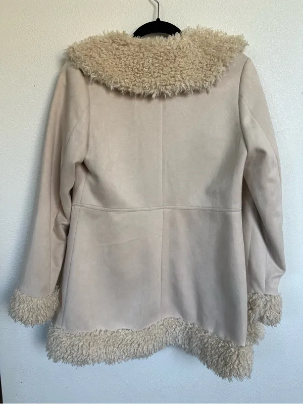 Princess Polly Y2K Penny Lane Faux Shearling Cream Coat Size 2 - Image 7