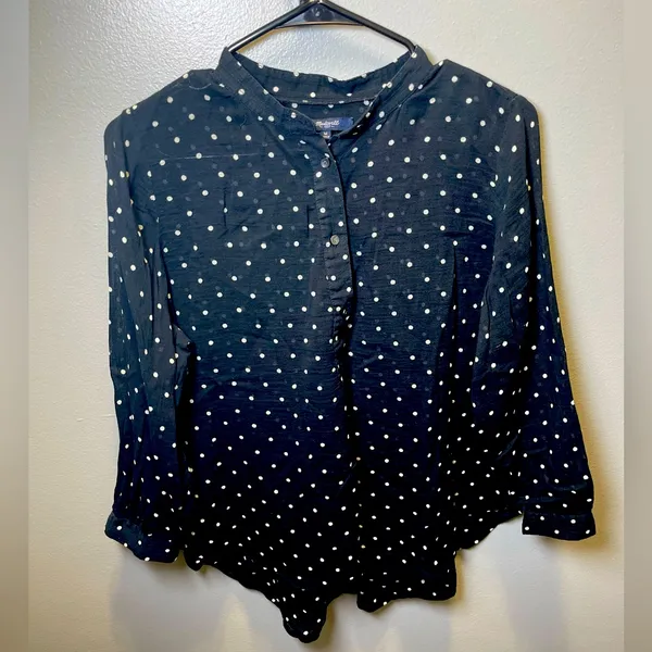 Madewell Women’s Black Shirred Popover‎ Shirt Polka Dot Cotton Size Medium - Image 2