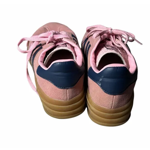 adidas Gazelle Bold Pink Navy Gum Platform Shoes H06122 Women’s size 6 sneaker - Image 4