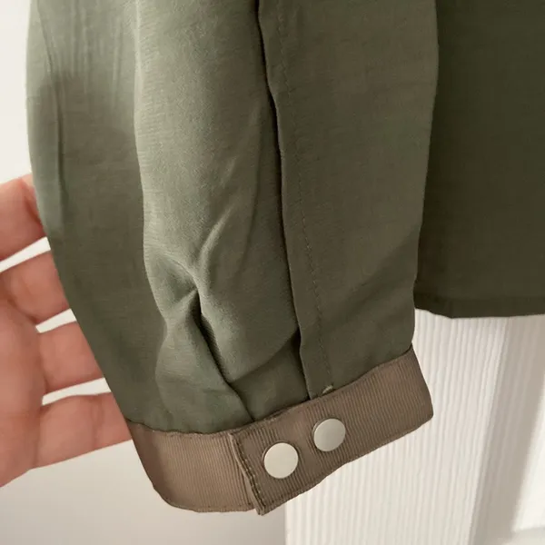 Easel shirt / jacket olive green color very beautiful size L - Image 3