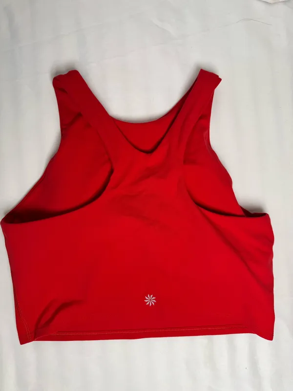 Women’s Athleta Top removable pads Small - Image 2