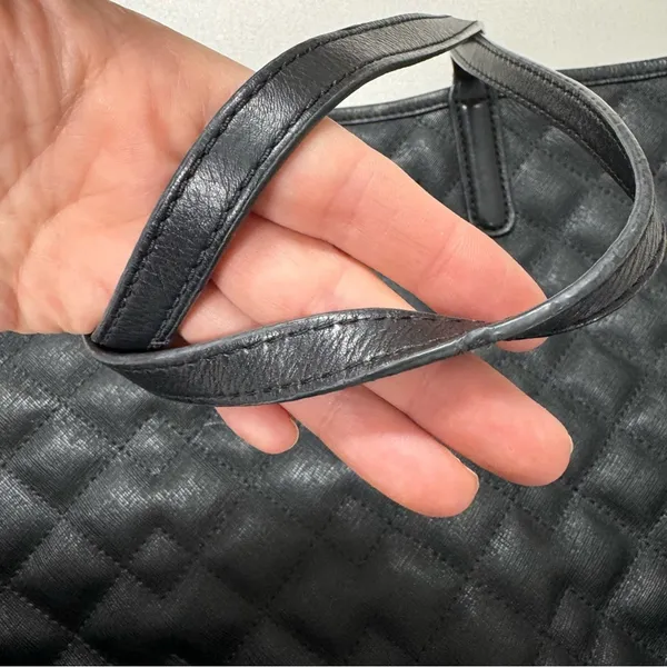 Marc by Marc Jacobs Black Quilted Tote Shoulder Bag With Pouch Purse Handbag - Image 7