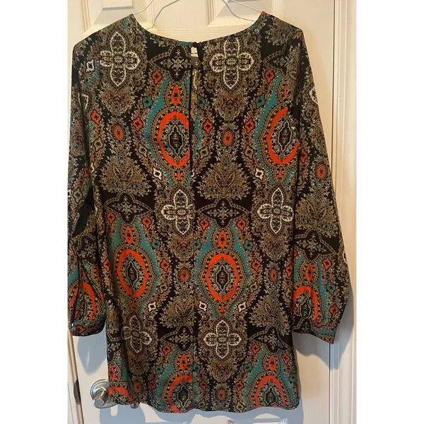 Veronicam Shiftdress Mini Paisley BOHO, long sleeve, Size L, $18, B52 - Image 3