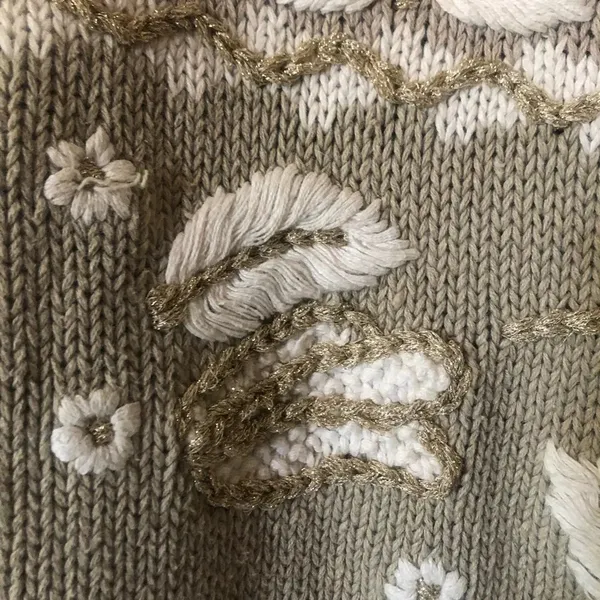 Vintage 90s Tan Floral Embroider Knit Gold poms Cottagecore Grandmacore Sweater - Image 12