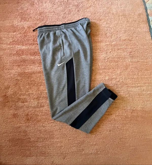 Nike Basketball G Gray Black Tapered Jogger Pants Youth Unisex - Image 10