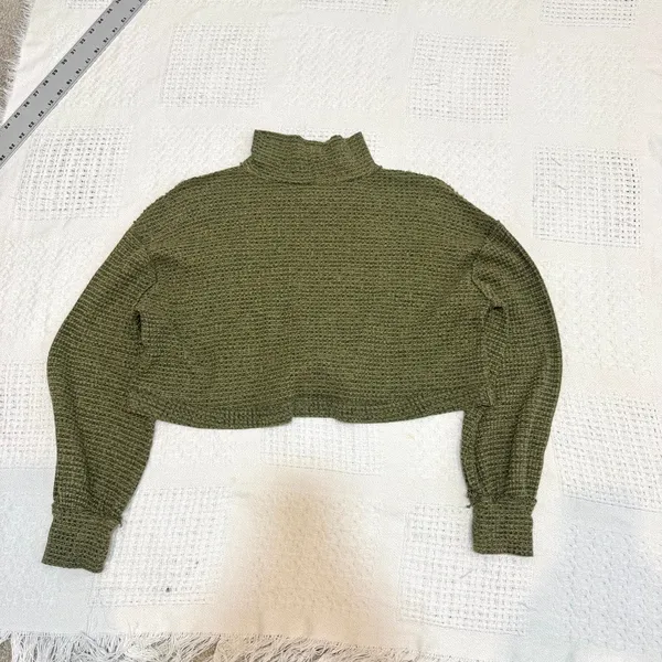Free People medium mock neck waffle thermal crop top TLS1 3579 - Image 2