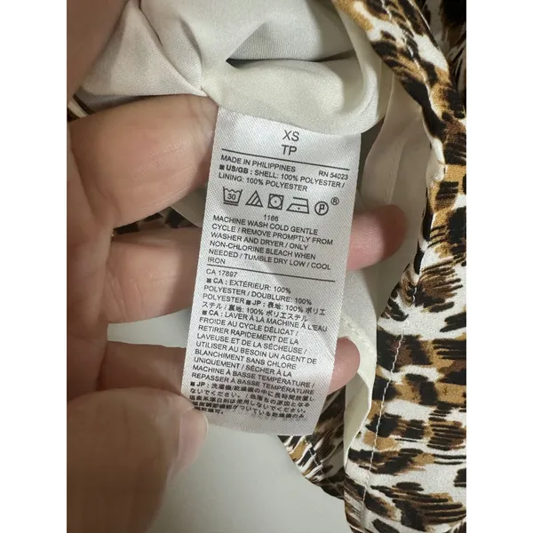 Banana Republic Leopard Print Tie Back Flutter Sleeve Blouse XS New‎ With Tags - Image 8