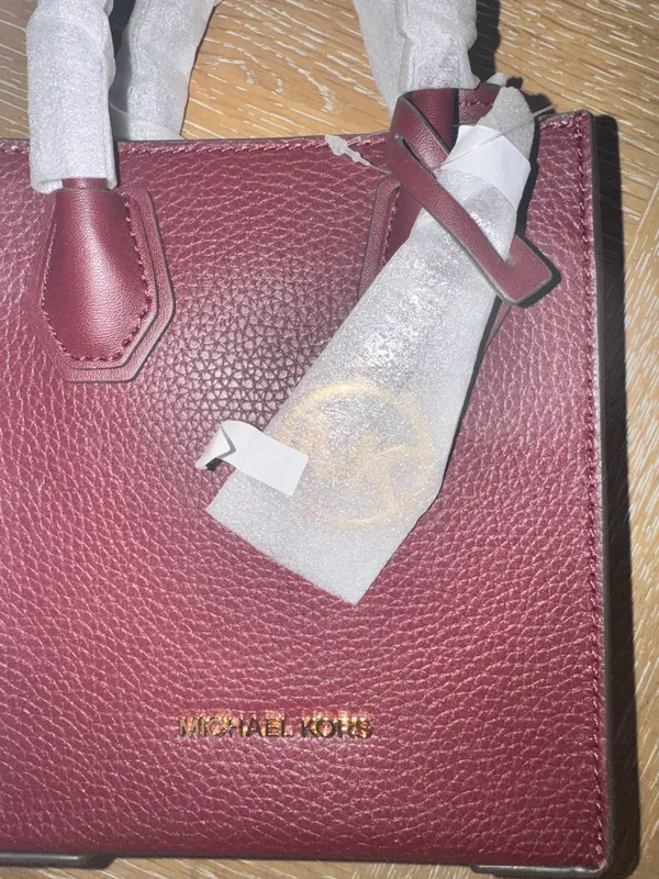 Michael Kors Mini Crossbody - Image 3