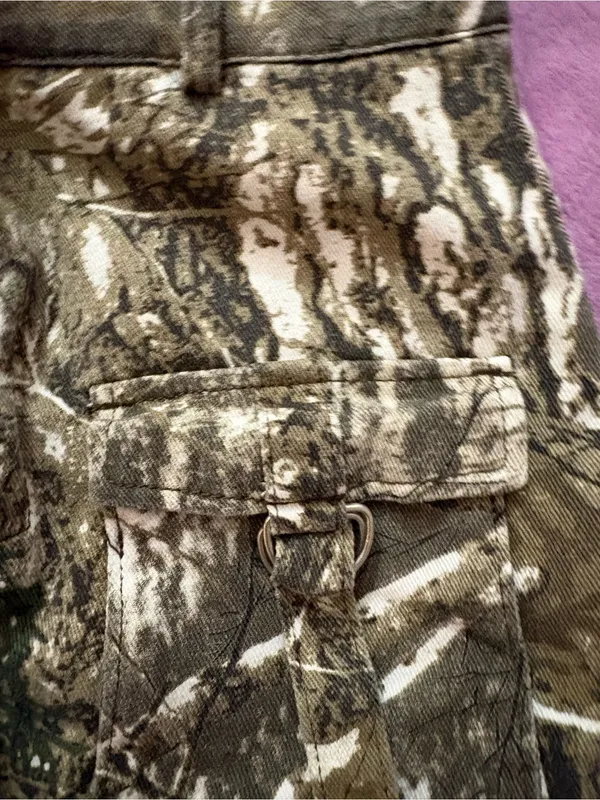 Camo Cargo Mini Skirt - Olive Camo - Image 3