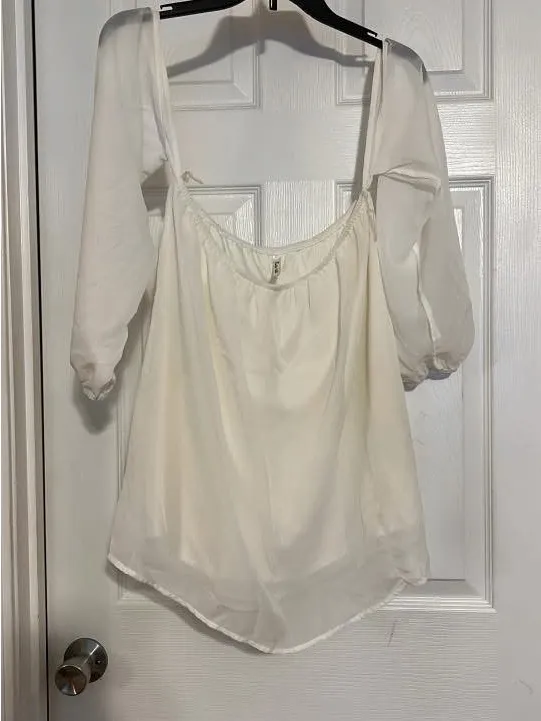 Rachel Kate Off-Shoulder White Peasant Tunic - Image 2