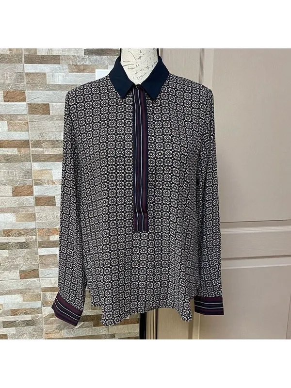 LOFT half button Hanley top tunic blouse shirt Geometric print burgundy Sz M - Image 3