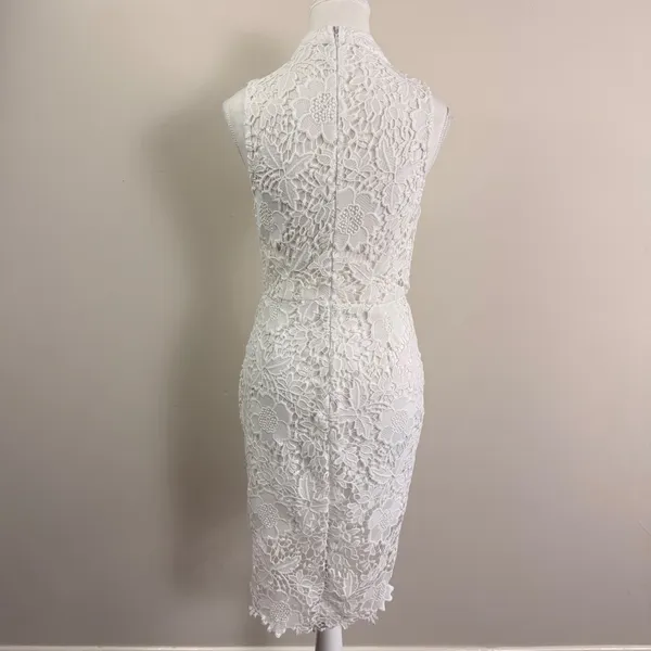 ASTR the Label White Floral Lace High Neck Sleeveless Sheath Dress Size Medium - Image 3