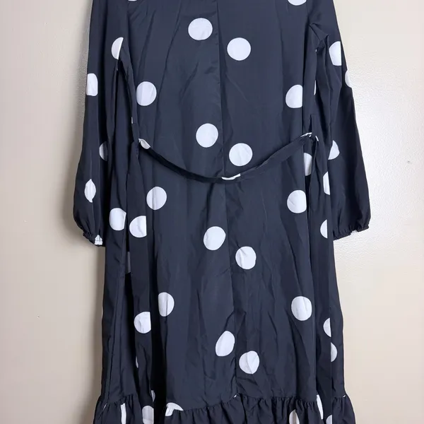 Black White Polka Dot Ruffled Hem Midi Dress Flowy Retro Mod Belted Women Size M - Image 8