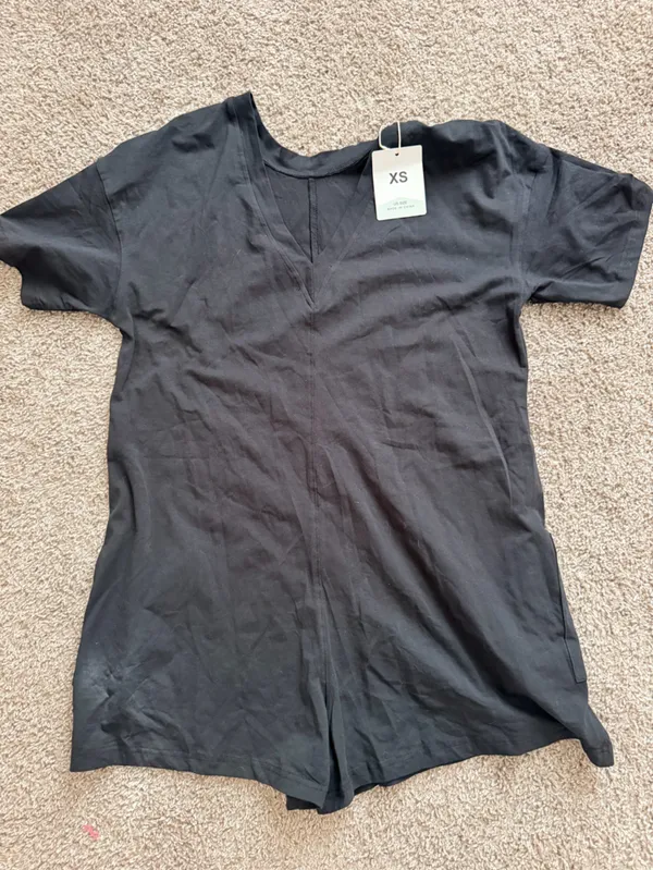 NWT Fashion oversized women's casual romper jumpsuit black size xs - Image 3