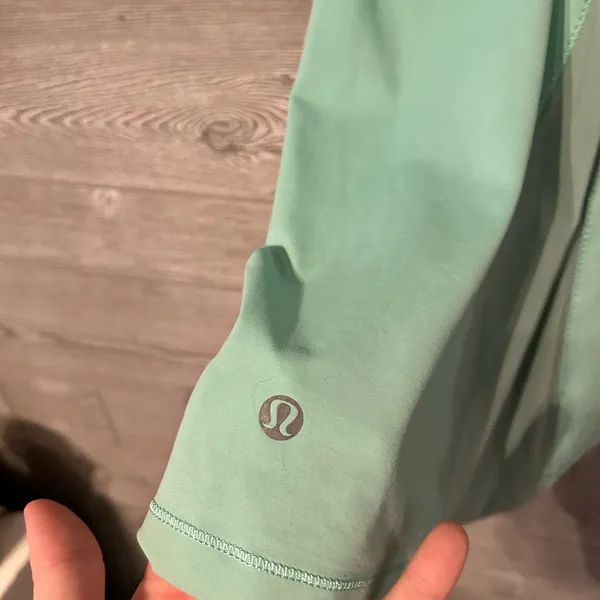 Lululemon cross straps tank top, Sz‎ 6, Mint green - Image 5
