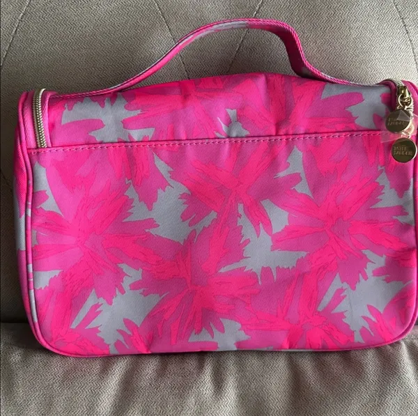NWOT Estée Lauder bag - Image 2