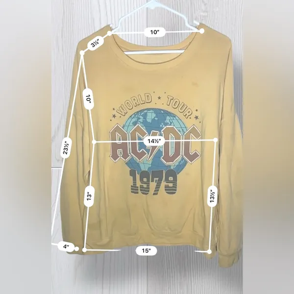 AC/DC Women’s Graphic 1979 Sweatshirt - Image 8