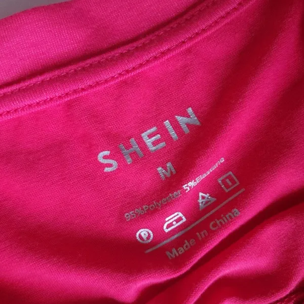 Shein Bright Pink Short Sleeve Crop Top Size Medium - Image 3