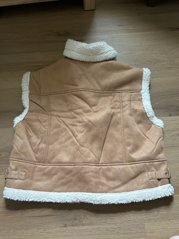 HYFVE shearling vest - Image 3