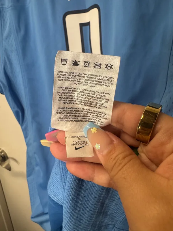 NFL Titans Jersey - Image 9