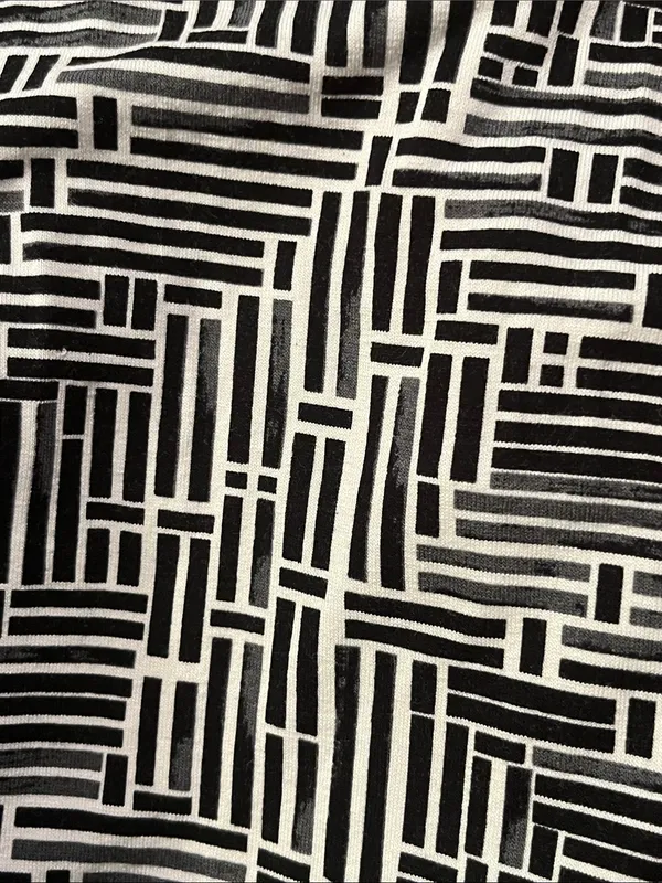 Black & White Geometric Wrap Dress - Women - Image 12