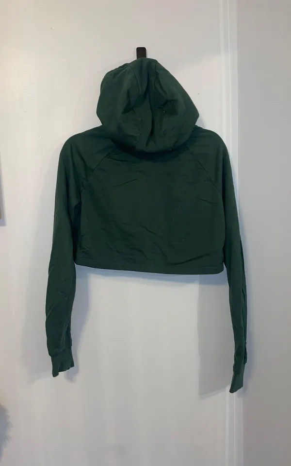 Gymshark Cropped Hoodie - Image 3