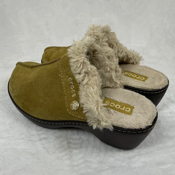 Crocs Suede Fur Lined Platform Clogs Olive Green Brown Wedge Mules‎ Womens 7 - Image 7