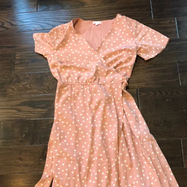 Pink Lily dusty rose polka dot maxi wrap dress size medium - Image 2