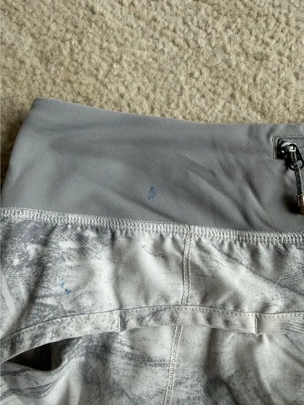 Lululemon Speed Up Shorts - Image 4