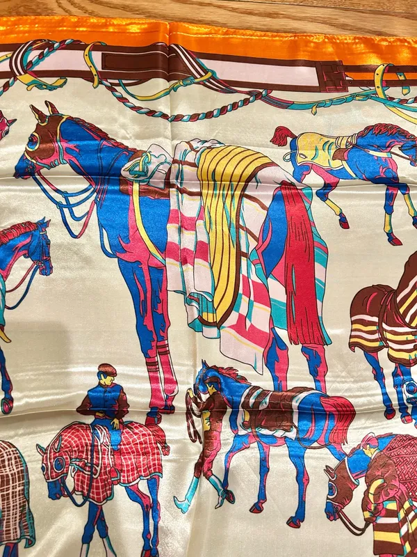 Vintage classic EQUESTRIAN horses PRINT ORANGE/ off white SQUAR SILK SCARF 35/35 - Image 10