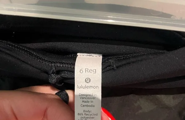 Lululemon Speed Up Shorts - Image 2