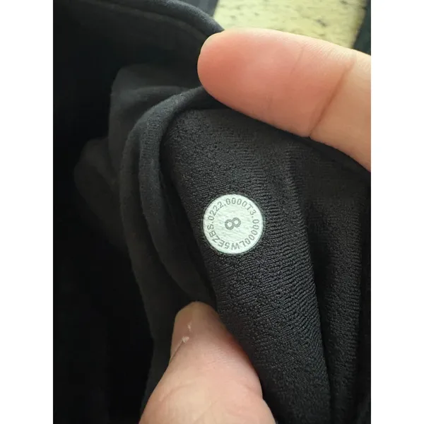 Lululemon Groove Super-High-Rise Flared Pant Segment Emboss Black Size 8 - Image 7