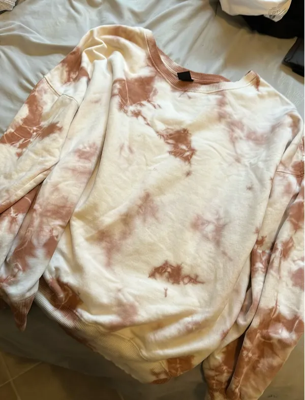 Long sleeve Multiple Size M - Image 3