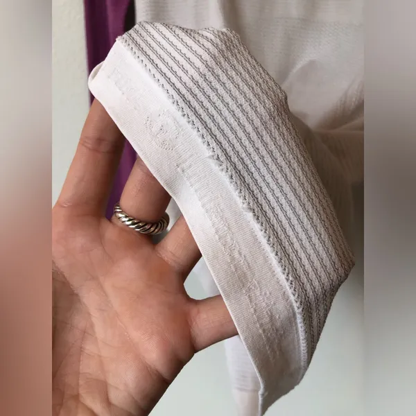 lululemon White and Purple Swiftly Tech Long-Sleeve Shirt Size 6 - Image 5